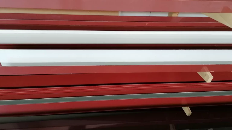 kantteile-passend-fuer-sandwichpaneele-1